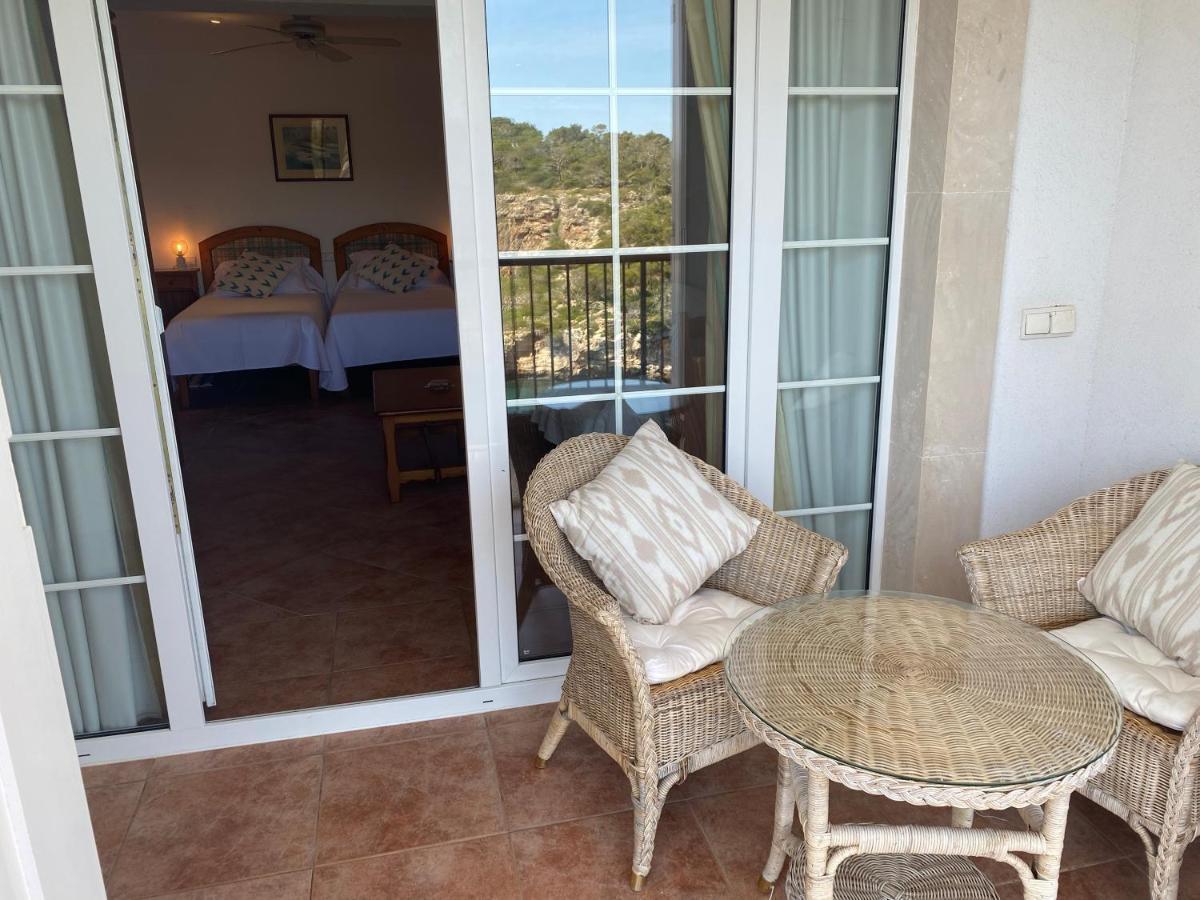 Hostal Restaurante Cala Кала Фигера Екстериор снимка