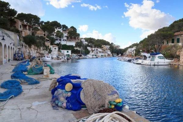 Hostal Restaurante Cala Кала Фигера Екстериор снимка